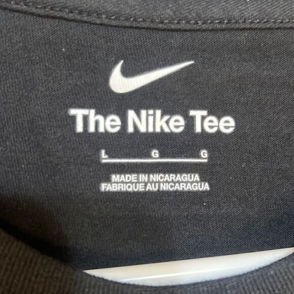 Golden State Warriors NBA Finals Champions T-Shirt -NWT-large‎ - Picture 3 of 5